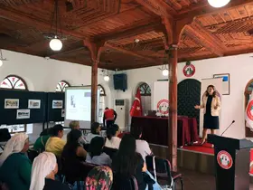 Menteşe Belediyesi kadınları bilinçlendiriyor
