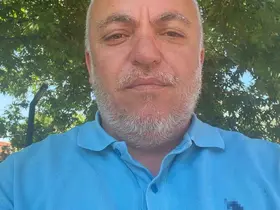 Menteşe’de evin balkonunda nadir görülen geyik böceği görüntülendi
