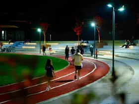 Merkez park şehrin gözdesi, sporun merkezi oldu
