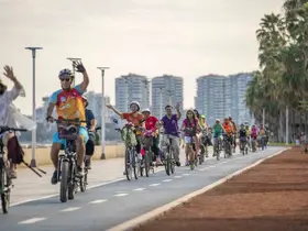 Mersin’de bisikletseverler güvenli sürüş için pedal çevirdi
