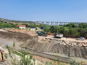 Mersin’de sel ve taşkın riskine karşı dere ıslahı çalışmaları sürüyor
