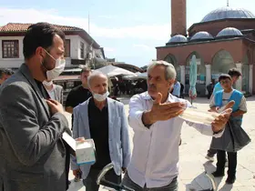 Merzifonluların toz ve çukurla imtihanı: Halka maske dağıtıldı
