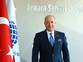 Meslek lisesi bilişim teknolojileri öğretmenlerine üretken yapay zeka eğitimi verilecek
