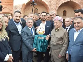 Mesut Barzani, Cizre'de tarihi mekanları gezdi