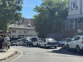 Metrelerce araç kuyruğu oluştu
