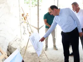 Mevlevi Dergahı inşaatını inceleyen Başkan Altay: “büyük bir dönüşümü Türkiye'ye örnek şekilde yürütüyoruz”