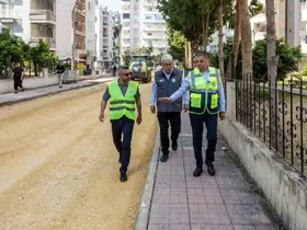 Mezitli’de yol çalışmaları altyapıyla birlikte yenileniyor
