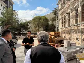 MHP Bandırma teşkilatından tarihi yapının restorasyon projesine ziyaret
