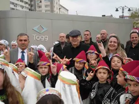 MHP Genel Başkan Yardımcısı Topsakal: "Avrupa Türklerle iyi geçinmek zorunda"