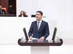 MHP’li Özdemir: "Lozan ve Paris anlaşmalarını açıkça ihlal eden Yunanistan, artık ipin ucunu iyice kaçırmıştır"

