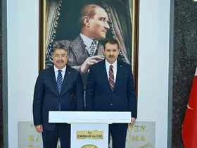 Millî Savunma Bakan Yardımcısı Ayhan, Vali Yılmaz’ı ziyaret etti
