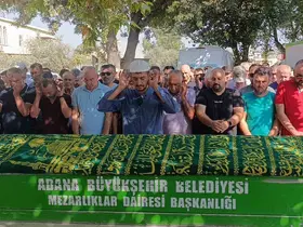 Motosiklet kazasında hayatını kaybeden 17 yaşındaki Ayaz, son yolculuğuna uğurlandı
