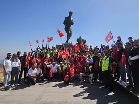 Motosiklet tutkunları Afyonkarahisar’da "Zafer Sürüşü" düzenledi
