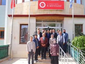 Müftü Danacı müftülük personeli ve Kur’an kursu öğreticileriyle vedalaştı
