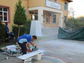 Muğla Büyükşehir’den zarar verilen Atatürk büstüne hızlı müdahale
