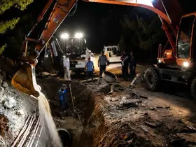 MUSKİ ekiplerinden Torba’daki su isale hattı patlamasına gece müdahalesi
