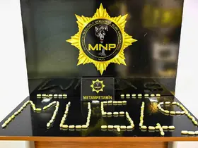 Muş’ta 3 şüphelinin midesinden 1 kilo uyuşturucu çıktı
