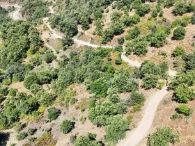 Nazilli Belediyesi Apaklar’da yolları yeniliyor
