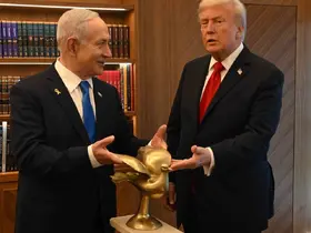 Netanyahu, Trump’a "Altın Güvercin" hediye etti
