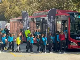 Nezaket Otobüsü Öğrencilerle Buluşmaya Devam Ediyor