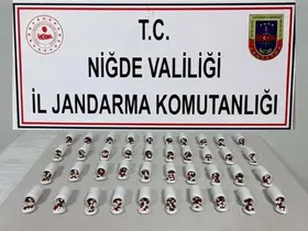 Niğde Otogarı’nda uyuşturucu operasyonu: 2 bin 240 sentetik hap ele geçirildi
