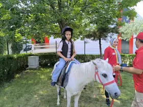 Öğrenciler aileleriyle birlikte piknik yaptı
