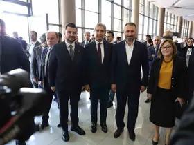 Okandan, Gaziantep’te düzenlenen Yerel Yönetimler Başkanlığı Bölge Toplantısı’na katıldı

