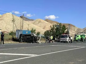 Oltu-Ardahan yolunda feci kaza: 2’si ağır 3 yaralı
