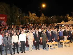 Oltulular 15 Temmuz demokrasi nöbetinde bir araya geldi
