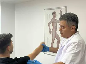 Omuz ağrılarında nokta atışı tedavi
