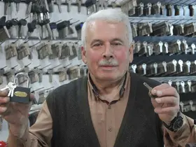 Ordulu çilingir ustası, 53 yıldır mesleğini sürdürüyor
