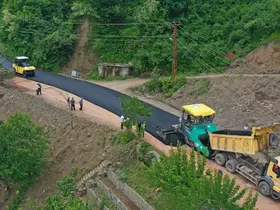 Ordu’nun kırsallarında sıcak asfalt çalışmaları
