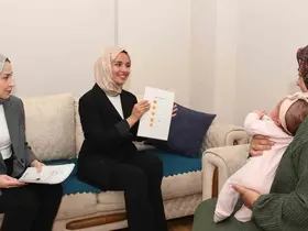 Osmangazi Belediyesi yeni doğum yapan annelerin yanında
