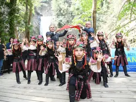 Osmaniye Karaçay Şelale’de çevre haftası coşkusu
