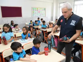 Osmaniye’de minik öğrencilere "Sıfır Atık" hediyesi
