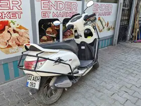 Otomobil ile motosiklet çarpıştı: 1 yaralı
