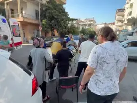 Otomobile çarpmamak için frene bastı: Motorlu bisikletiyle devrildi
