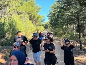 Özel bireyler için farkındalık yürüyüşü
