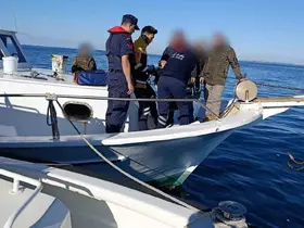 Özel teknede rahatsızlanan vatandaşa tıbbi tahliye
