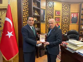 Özer’den Bahçeli’ye ziyaret: "Kutuplaşmayı geride bırakıp kucaklaşma zamanı"
