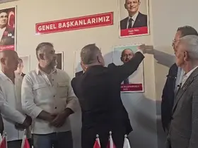 Parti binasından Kılıçdaroğlu’nun fotoğrafı kaldırıldı
