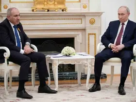 Paşinyan’dan Putin’e "Rusya Günü" tebriği
