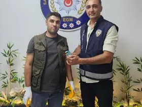 Polis ekiplerinin bulduğu yaralı gökkuzgun koruma altına alındı
