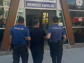 Polisi görünce kaçtılar: Biri hükümlü çıktı, diğerine 200 bin lira ceza kesildi
