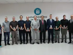Rektör Akpolat, Tıp Fakültesi Öğretim Üyeleriyle bir araya geldi
