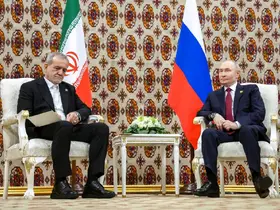 Rusya Devlet Başkanı Putin, İran Cumhurbaşkanı Pezeşkiyan ile görüştü
