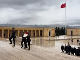 Rusya’nın Ankara Büyükelçisi Vershinin’den Anıtkabir’e ziyaret
