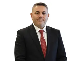 Sadıkoğlu’nun oy pusulası rengi belli oldu
