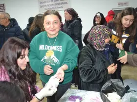 Sağlık öğrencilerden kırsalda vatandaşlara ilk yardım etkinliği
