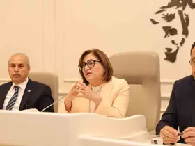 Şahin, Şehitkamil muhtarlarıyla bir araya geldi
